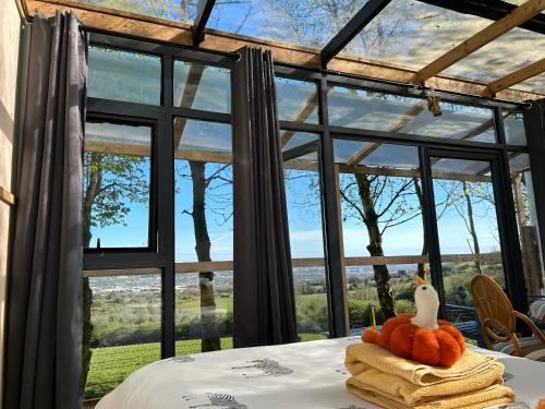 Brittas House | Sky gazer cabin in the woods