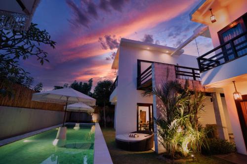 Mumbul Villa | Skyfall Luxury Beach Villa