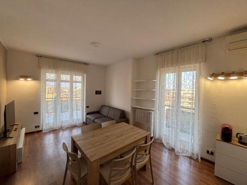 Citta Bassa Apartment | SkyLoft Bergamo - Attico Chic con Panorama Unico