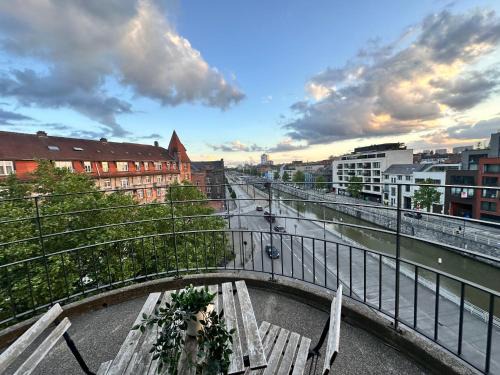 Quartier des Quais - Kaaienwijk Apartment | Sleep & Explore Brussels