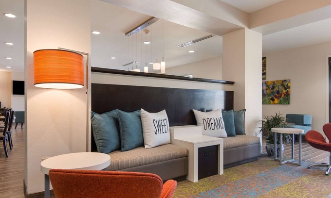 Camden Hotel | Sleep Inn East Camden