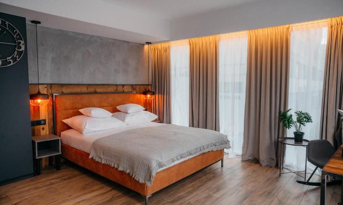 Tychy Hotel | SLEEP WELL 1999