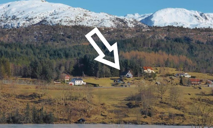 Fitjar Apartment | Small Basement Apartment Private Entrance Nice View