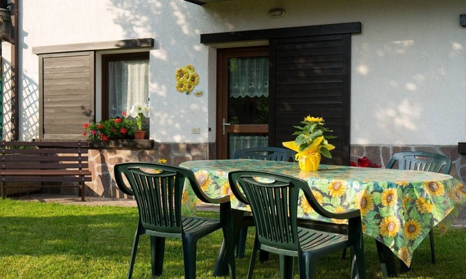 Sant'Orsola Terme House | Small house in Trentino with enclosed garden