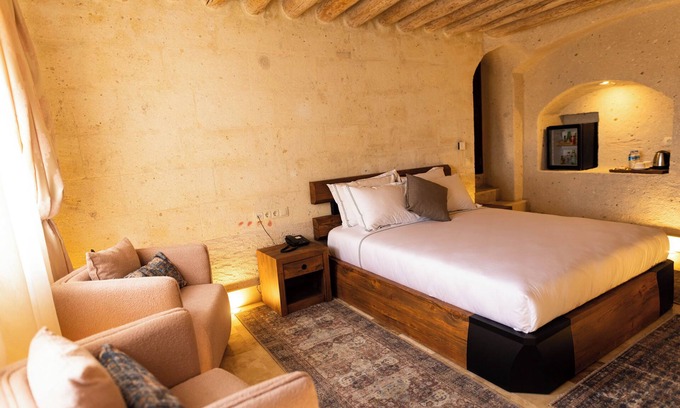 Uchisar Apartment | Snowy Mountain view Luxury Delux Cave Room 105