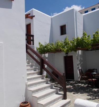 Mpatsi House | Sofirene Sea View