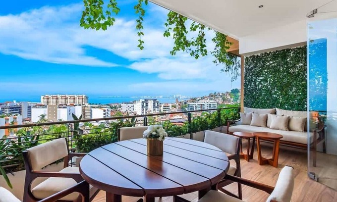 Romantic Zone Condo | SOHO PV - 407 | 2BR Condo and Best Bay View in PV