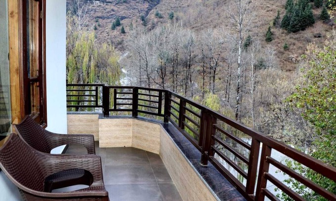 Palchan Bed & Breakfast | Solang Snow Heaven