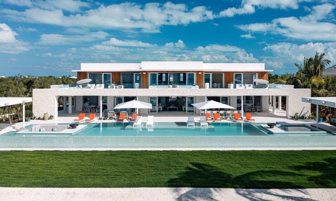 Leeward Settlement Villa | Sole e Mare | Beach Front - Located in Wonderful Grace Bay with Private Pool