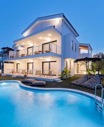 Asprovalta Apartment | Solis Ortus adults 16plus