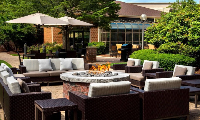 Milford Hotel | Sonesta Select Boston Milford