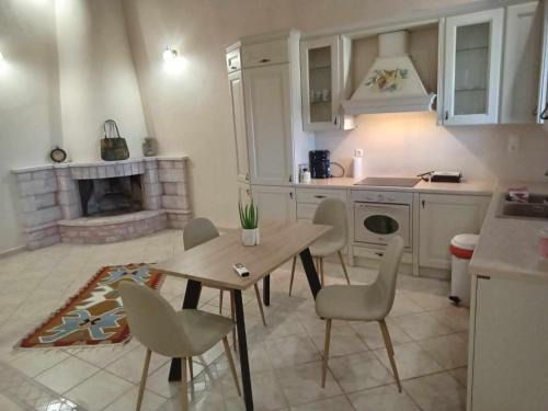 Omales Apartment | Sophia Diros Challet - Areopoli