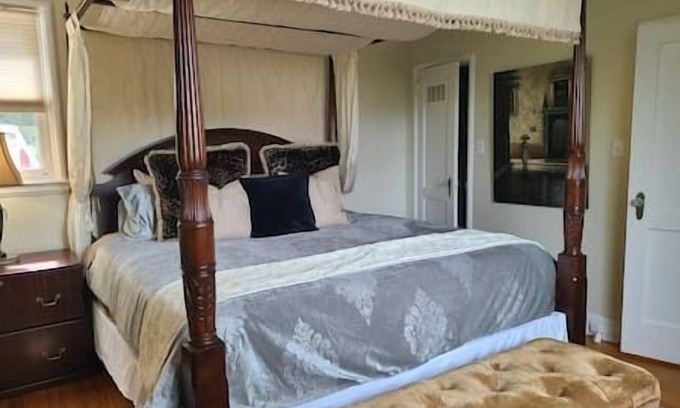 Halifax Apartment | Sophistication by the Falls: A Boutique Retreat. 1930's Art Deco style building