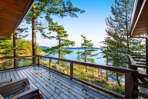 Eastsound House | Sound Serenity