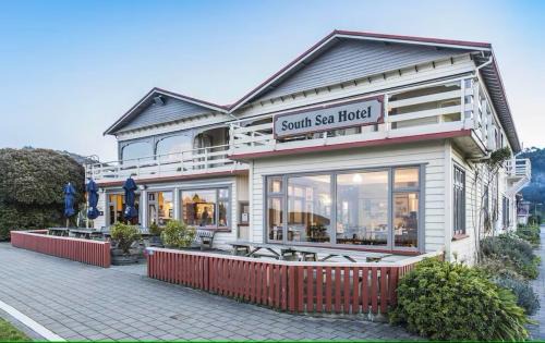 Oban Hotel | South Sea Hotel - Stewart Island