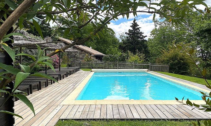 Sanilhac House | Southern Ardèche. Property in the middle of a wooded park + heated pool and SPA.