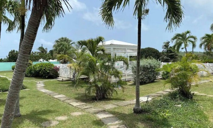 Chenay Bay Villa | Southgate courtyard Unit 20