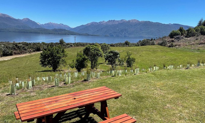 Te Anau House | Southland Sanctuary - Te Anau Holiday Home