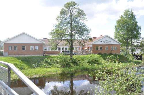 Mjolby Municipality Bed & Breakfast | Spångholmen Bed & Breakfast AB