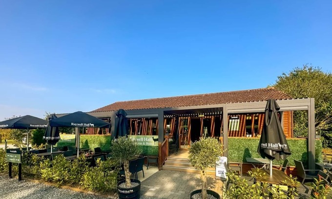 Raywell Ski Chalet | Spa Pacific (EV charger)