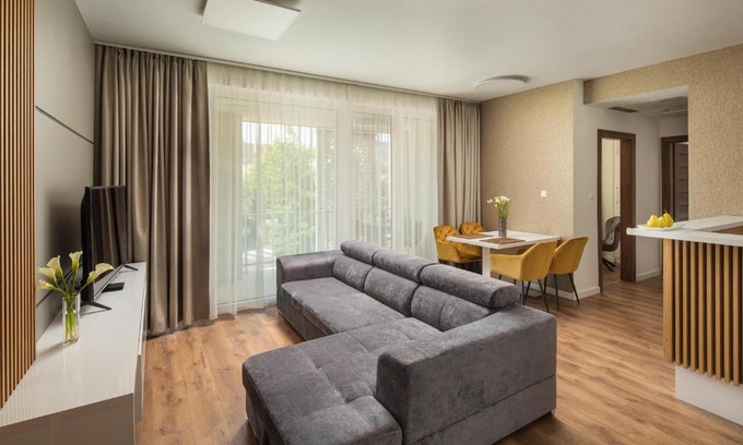 Heviz Apartment | Spa Residence Carbona Onyx Deluxe Apartman