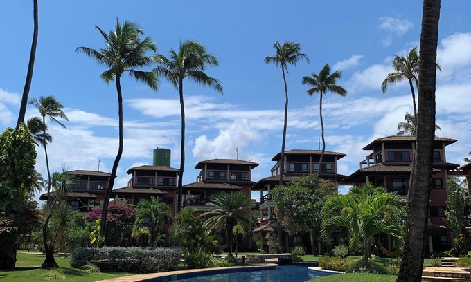 Cumbuco Apartment | Spacious 4-bedroom apartment with WiFi, AC in marvelous Cumbuco Caucaia