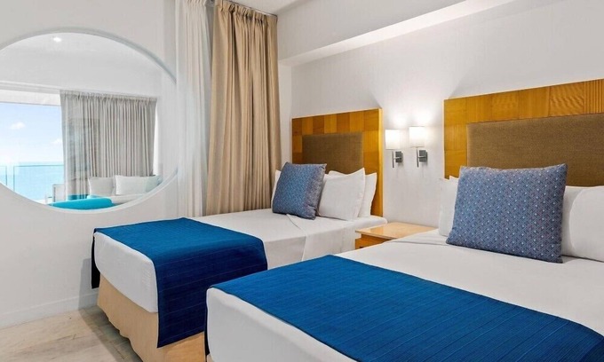 Marina Mazatlan Hotel | Spacious 1 BR Condo with Golden Beaches and Infinite Pools