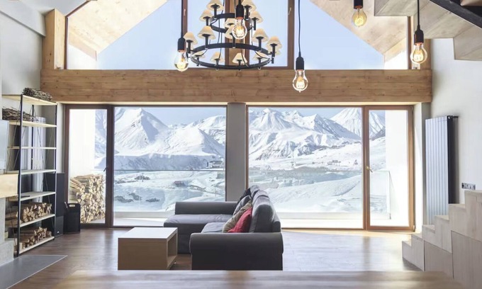 Kazbegi Apartment | Spacious 2-bedroom Loft in New Gudauri with Panoramic Views, Ski in Ski out