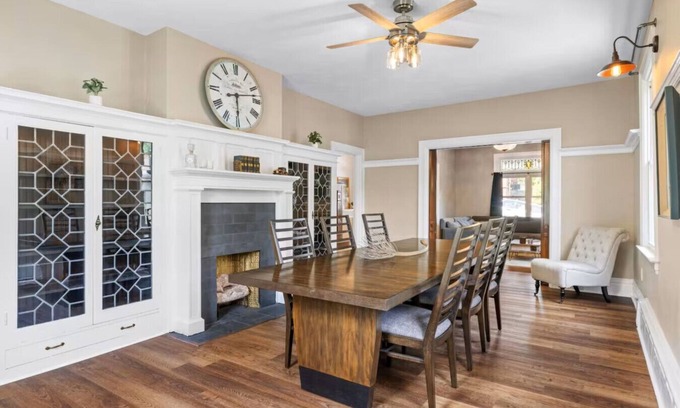 Mount Washington House | Spacious 6BR Home in Mt. Washington