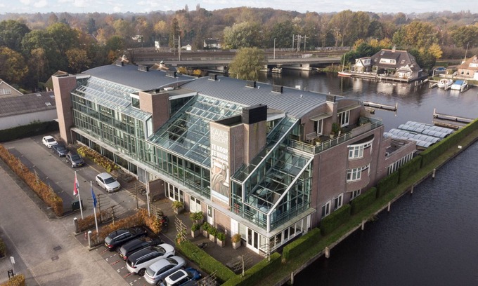 Merenwijk Apartment | Spacious and luxurious apartment - Kaag Resort (31)