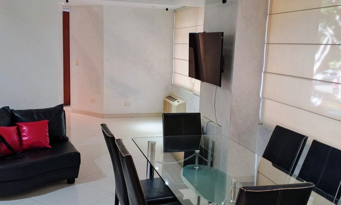 Chacao Apartment | Spacious Apartment in the Heart of La Castellana, Caracas