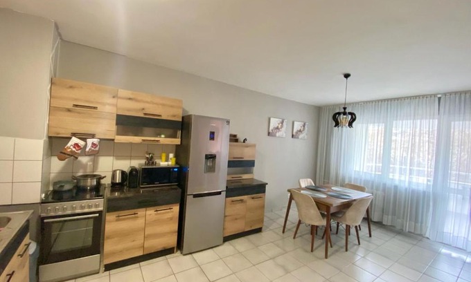 rayon Triaditsa Apartment | Spacious Apartment next to South Park Просторен Апартамент до Южен Парк Top Location