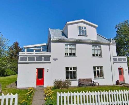 Akureyri Apartment | Spacious Apartment -Top Location