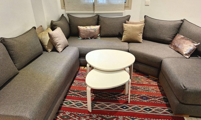 Gauthier Apartment | Spacious apartment with sea view, Wi-Fi Fibre -centre Casablanca