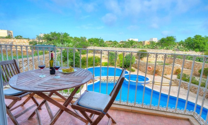 Qala Apartment | Spacious Apartment with Pool in Misrah Simar, Qala