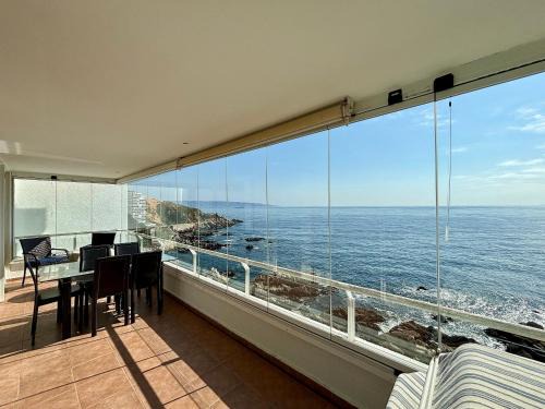 Concon Apartment | Spacious apartment with panoramic sea view