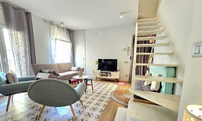 Barceloneta Apartment | Spacious Beach House Duplex Apartment Barceloneta