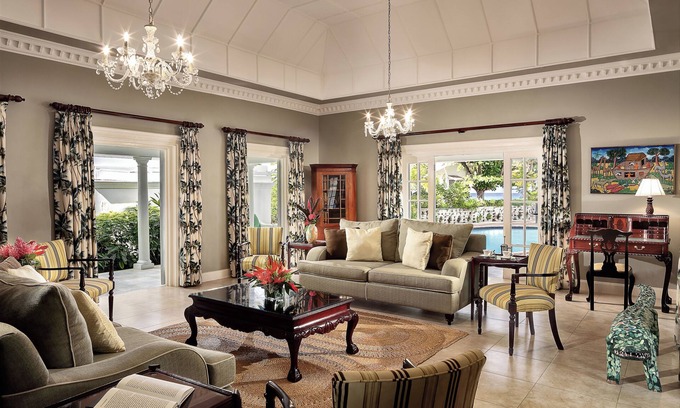 Montego Bay Apartment | Spacious Bedroom Located in Founders Cove Separate Living room
