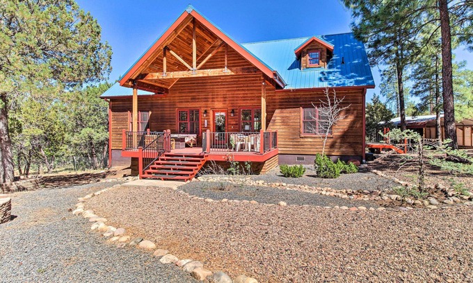 Timberland Acres Cabin | Spacious Bohemian Cabin + Decks, 9 Mi to Lake