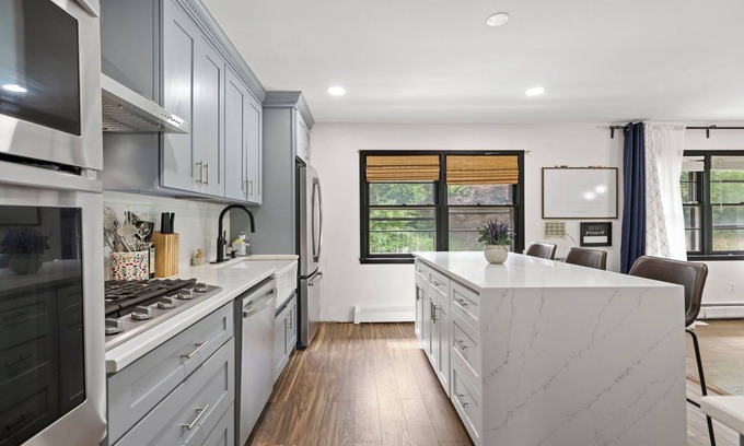 Wanaque House | Spacious, Family Friendly Home