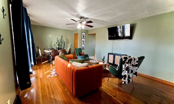 Dodge City House | Spacious, fun & Vibrant House located in cozy neighborhood.