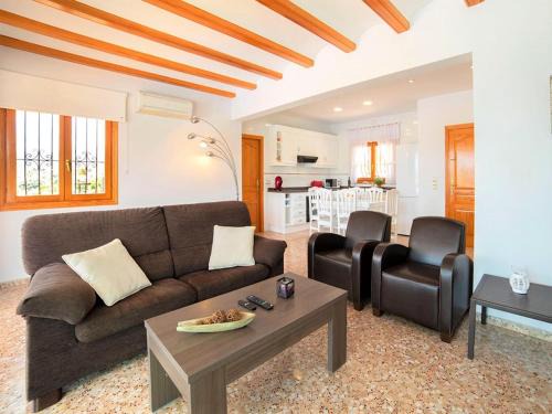 Teulada House | Spacious Home in Teulada, cleaning included