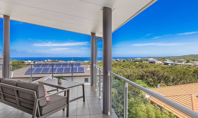 Boat Harbour House | Spacious Home with spectacular views