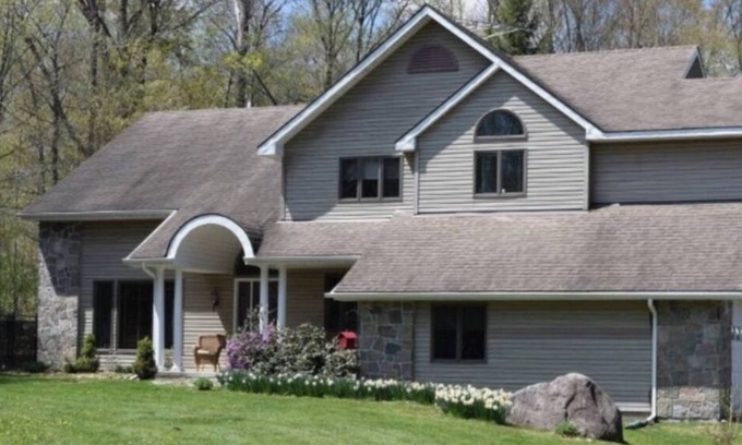 Arietta House | Spacious House near Lake and Snowmobile Trails