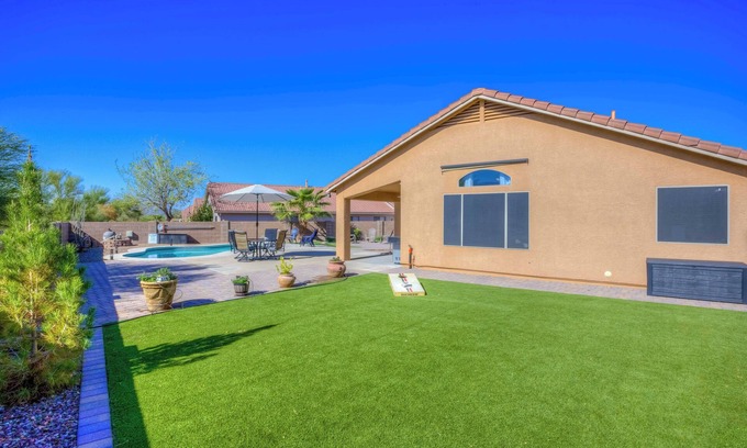 Linda Vista Ridge House | Spacious House w/Refreshing Private POOL, close to GOLF, Shopping & Restaurants