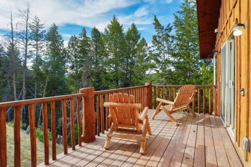 Summit Park Ski Chalet | Spacious Mountain Chalet - Park City, Near 7 Ski Resorts, Game Room, 4 Balconies