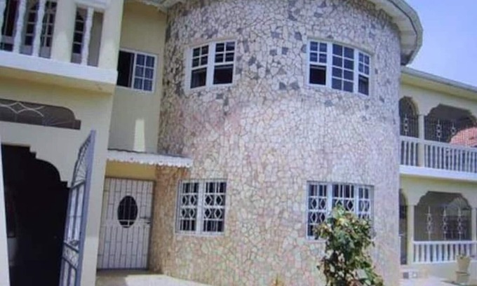 Ocho Rios House | Spacious Ocho Rios Home with En-suite Family Rooms