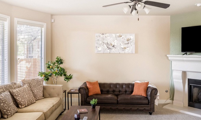 Georgetown House | Spacious & peaceful 4-bedroom house in Georgetown with game room