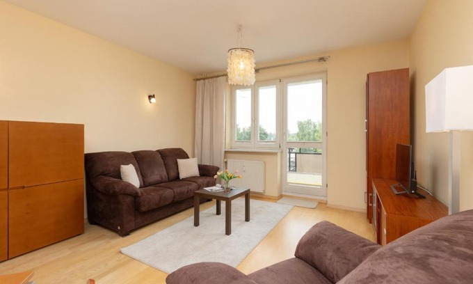 Pruszkow Apartment | Spacious & Quiet 1 Bedroom Apartment in Pruszków by Noclegi Renters