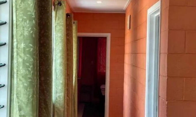 Vaitele House | Spacious, Quiet and Fully Equipped.10 minutes drive to town
